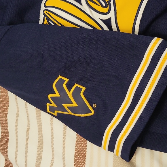 Men's Starter brand vintage wvu button up jersey, size medium - Picture 3 of 7